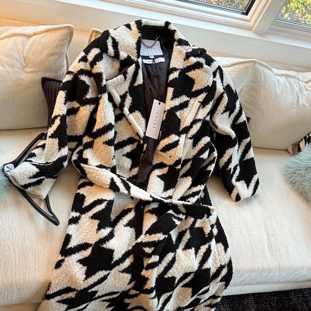 Eaves Sandro Black and Cream Teddy Jacket New With Tags
